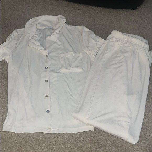 AEROSOLES Other - AEROSOLES Cream Apparel